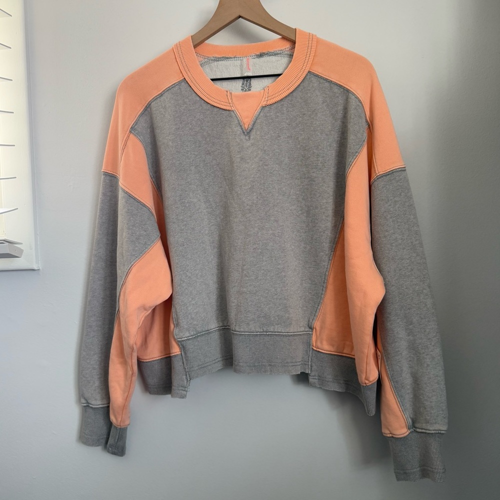 Free People Large NEW Intercept Colorblock Pullover Sweatshirt Peach Grey Lounge